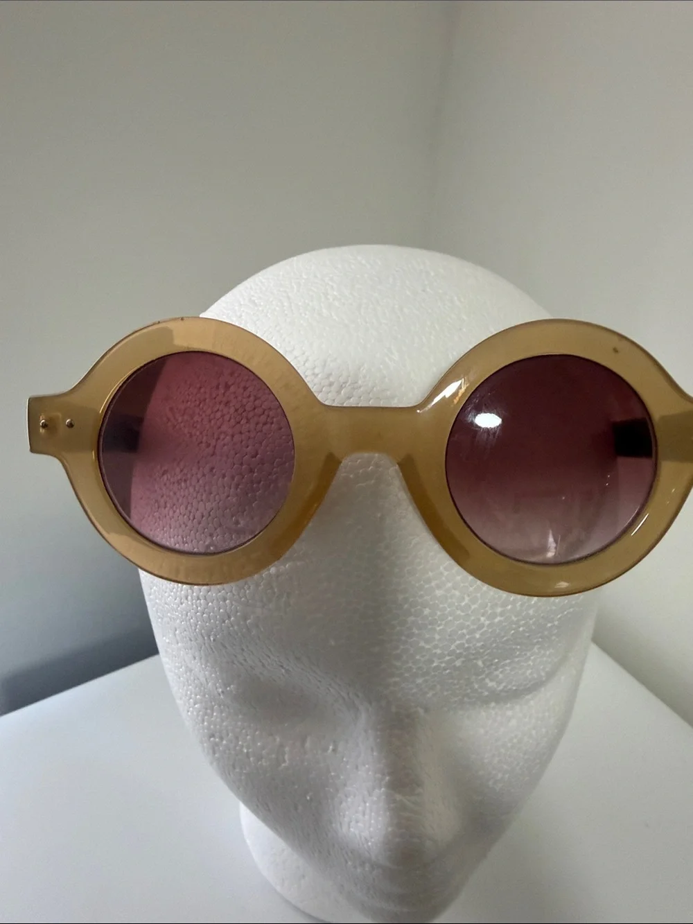 Round Retro Sunglasses in Beige with Brown Lenses